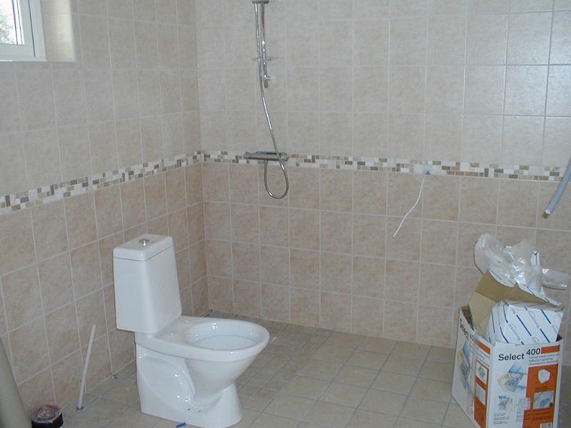2007-10-13_12.jpg - Samma fula wc-stol i stora badrummet tyvärr...
